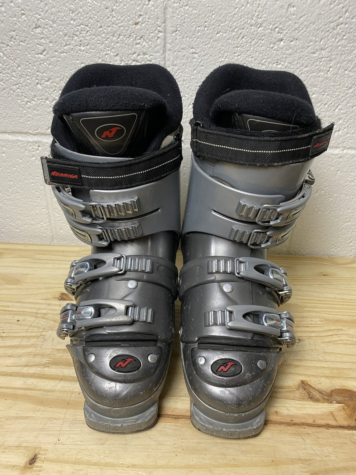 Nordica F5.2 W Ski Boots - Used - Image 3