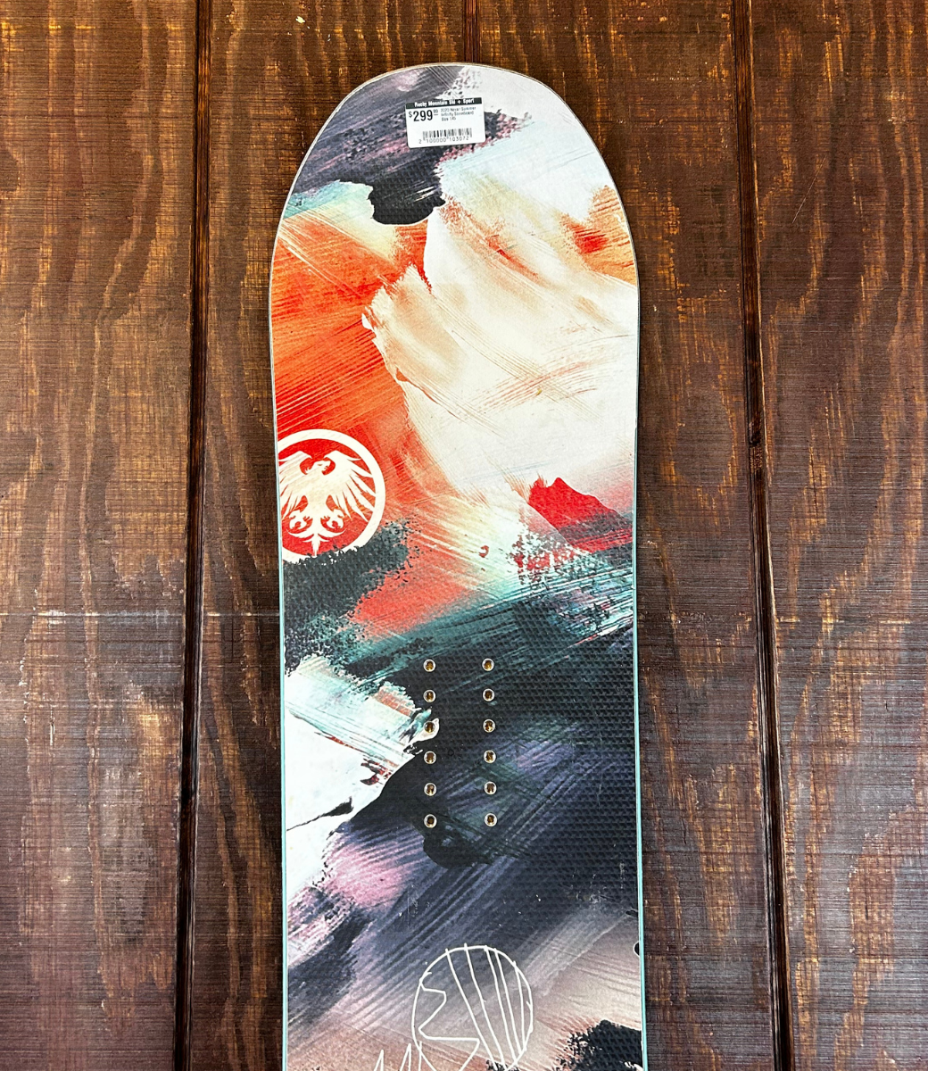 2020 Never Summer Infinity Snowboard