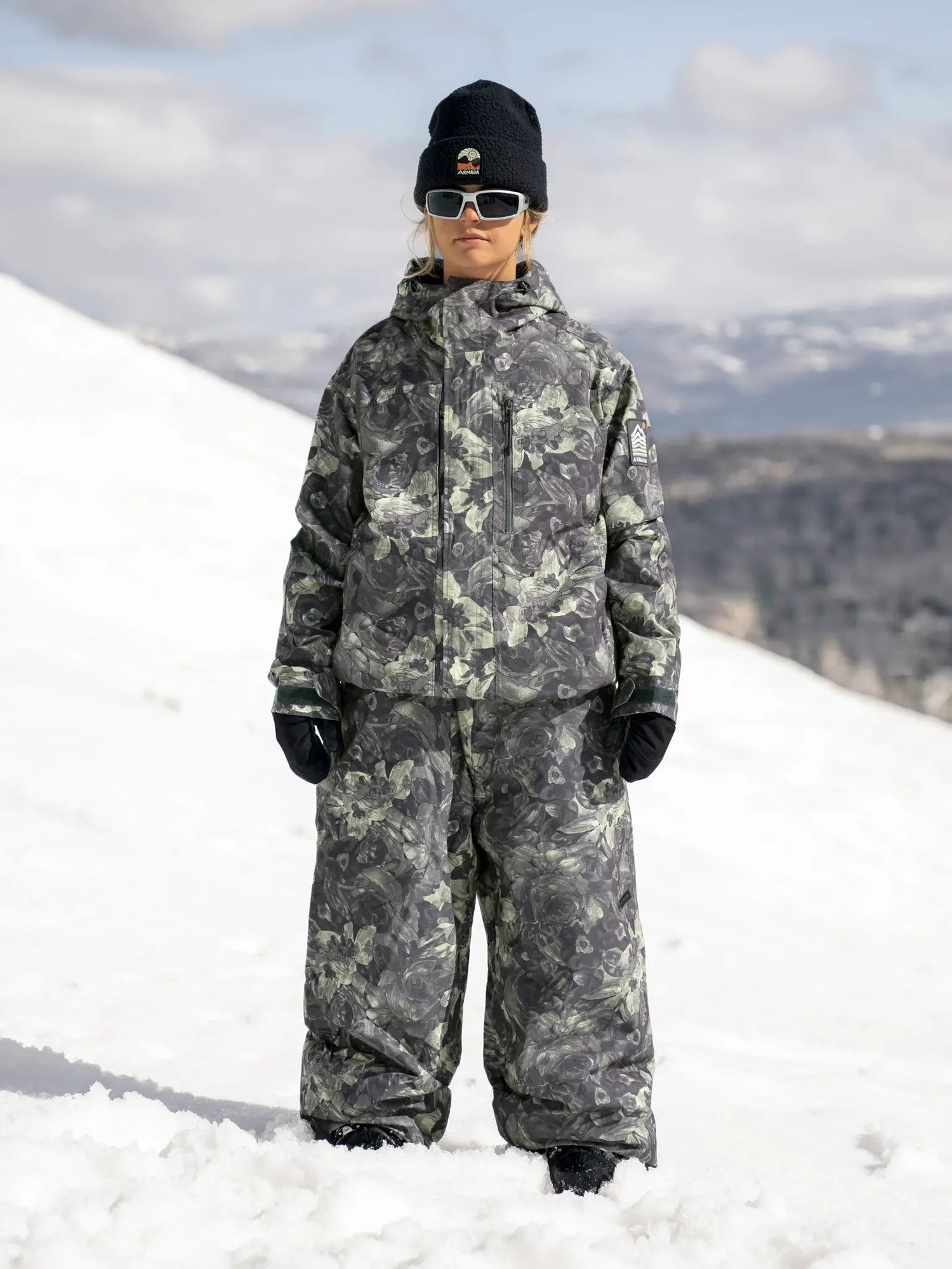 NEW Armada Women's Elvy 2L Shell Jacket