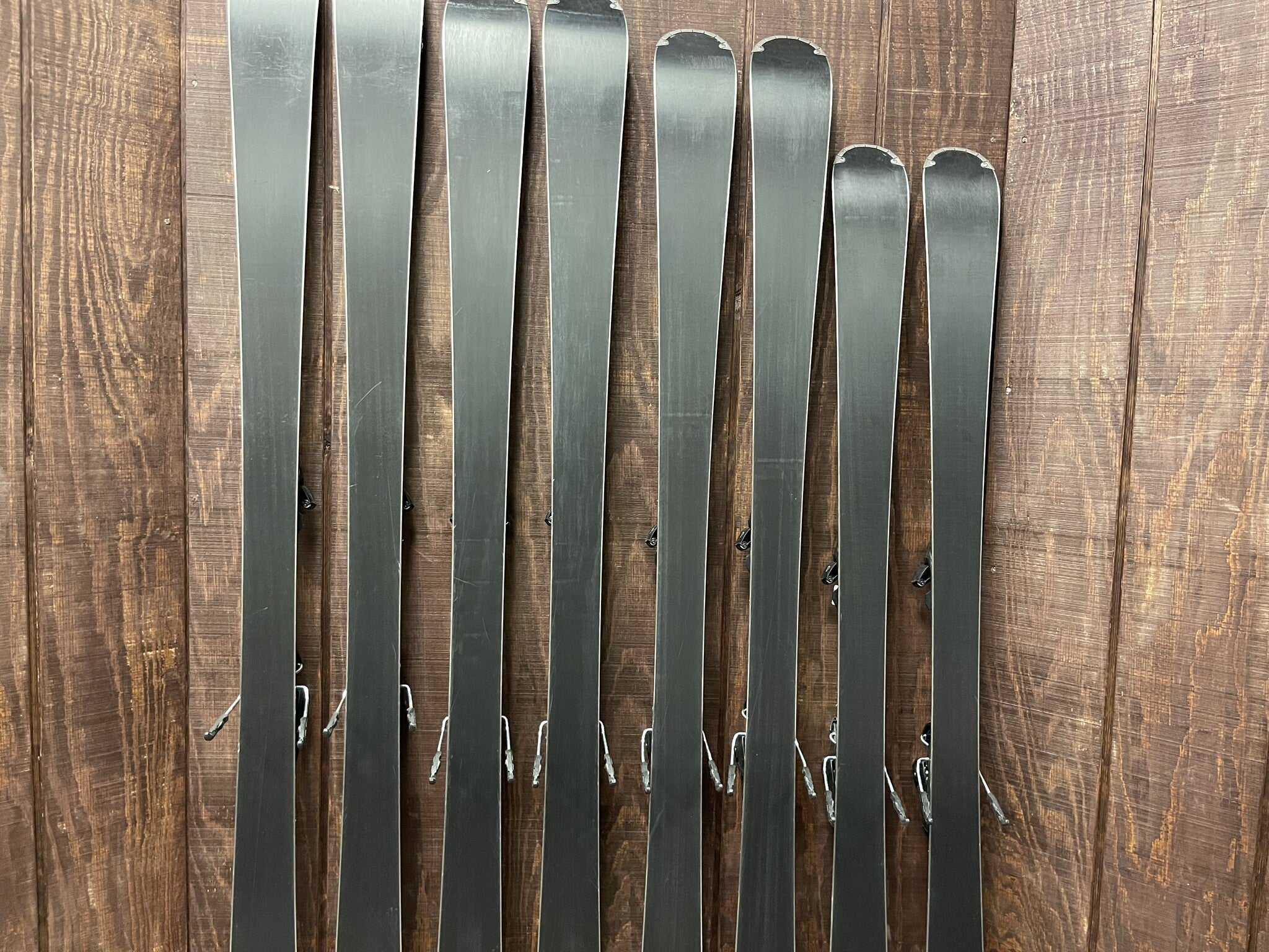 2022 Salomon Distance 72 Skis + Salomon M10 Demo Bindings – Rocky