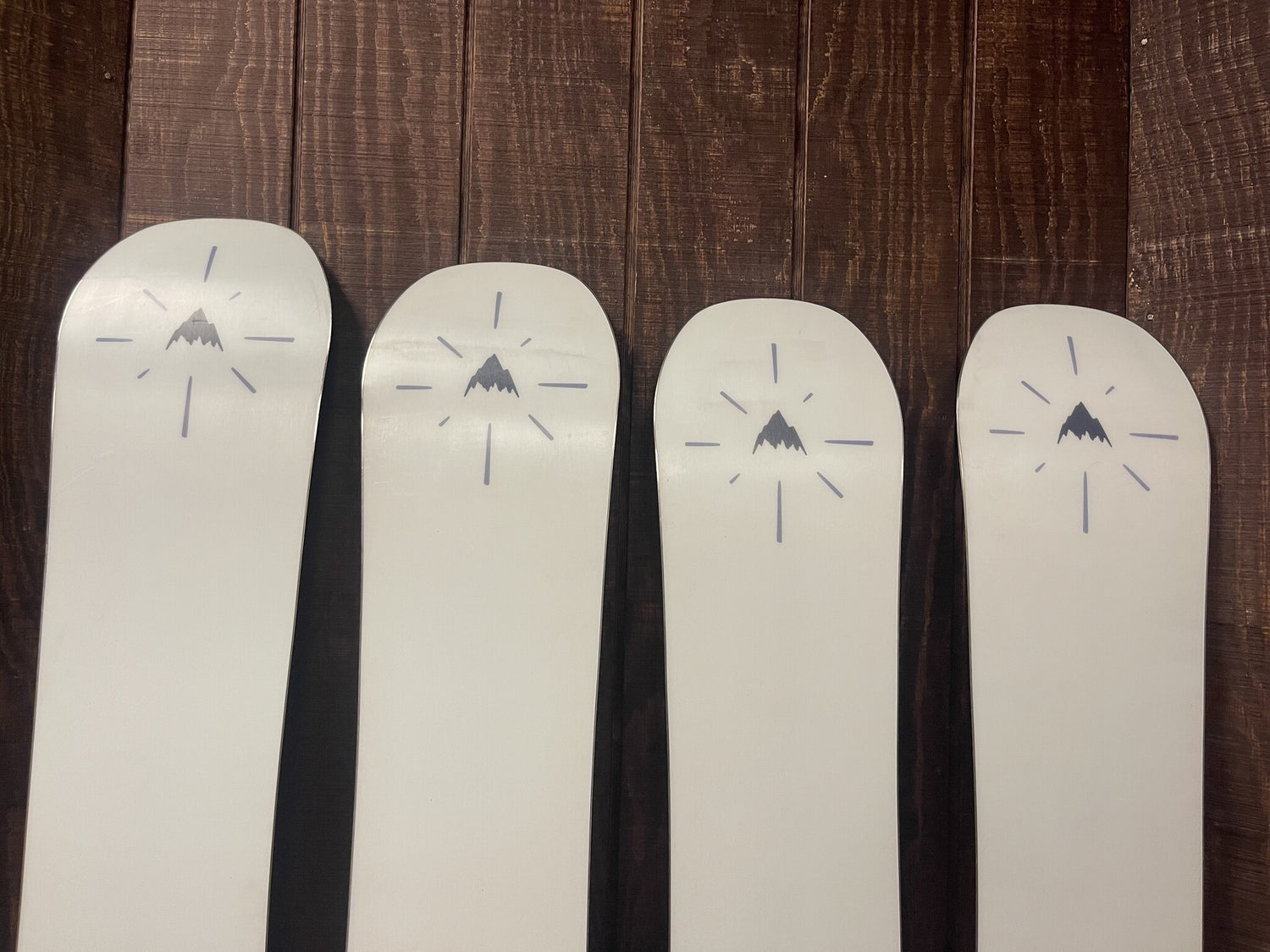 2024 Burton Women's Yeasayer Snowboard