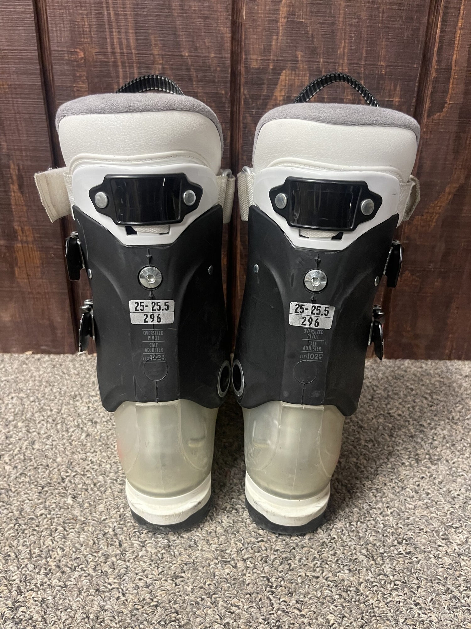 Salomon X-Pro R80 Wide Ski Boots