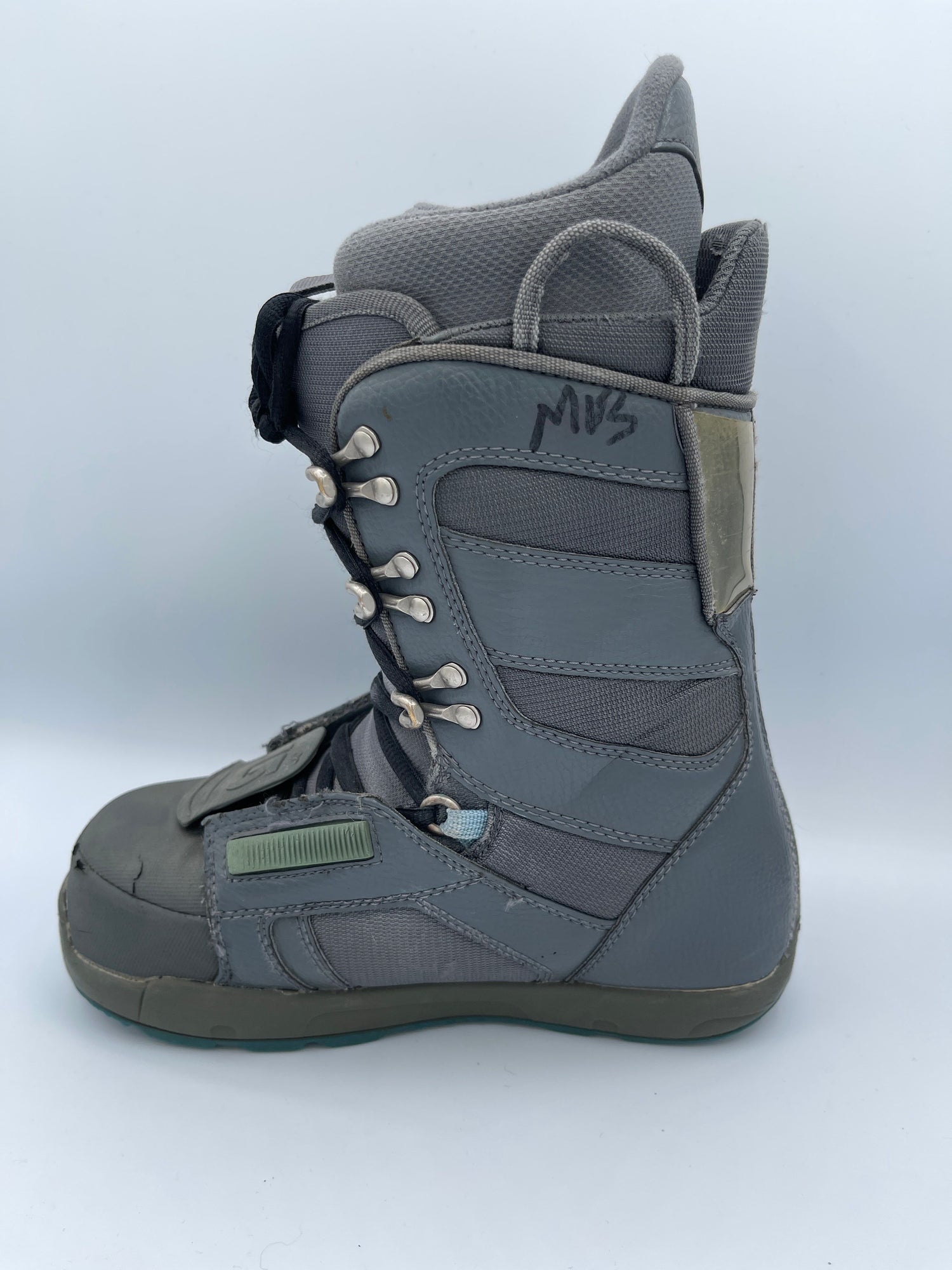 Burton Progression Men's Lace Up Snowboard Boots Size 6.5