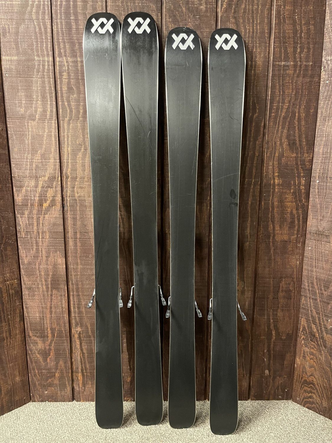 2023 Volkl Blaze 94 W Skis + Squire 11 Bindings
