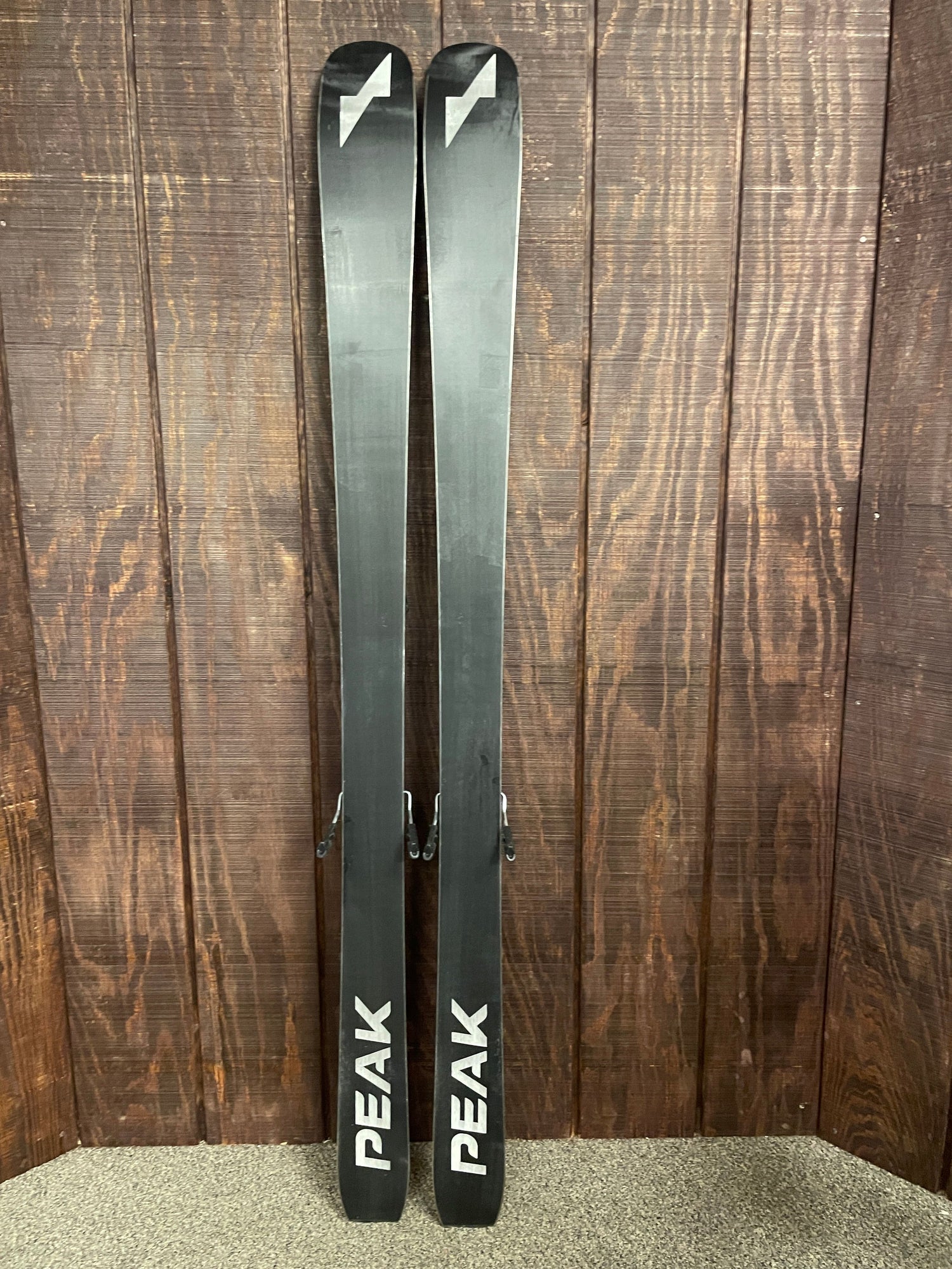 Used 2024 Peak 88 Skis + Strive 13 Bindings 168cm