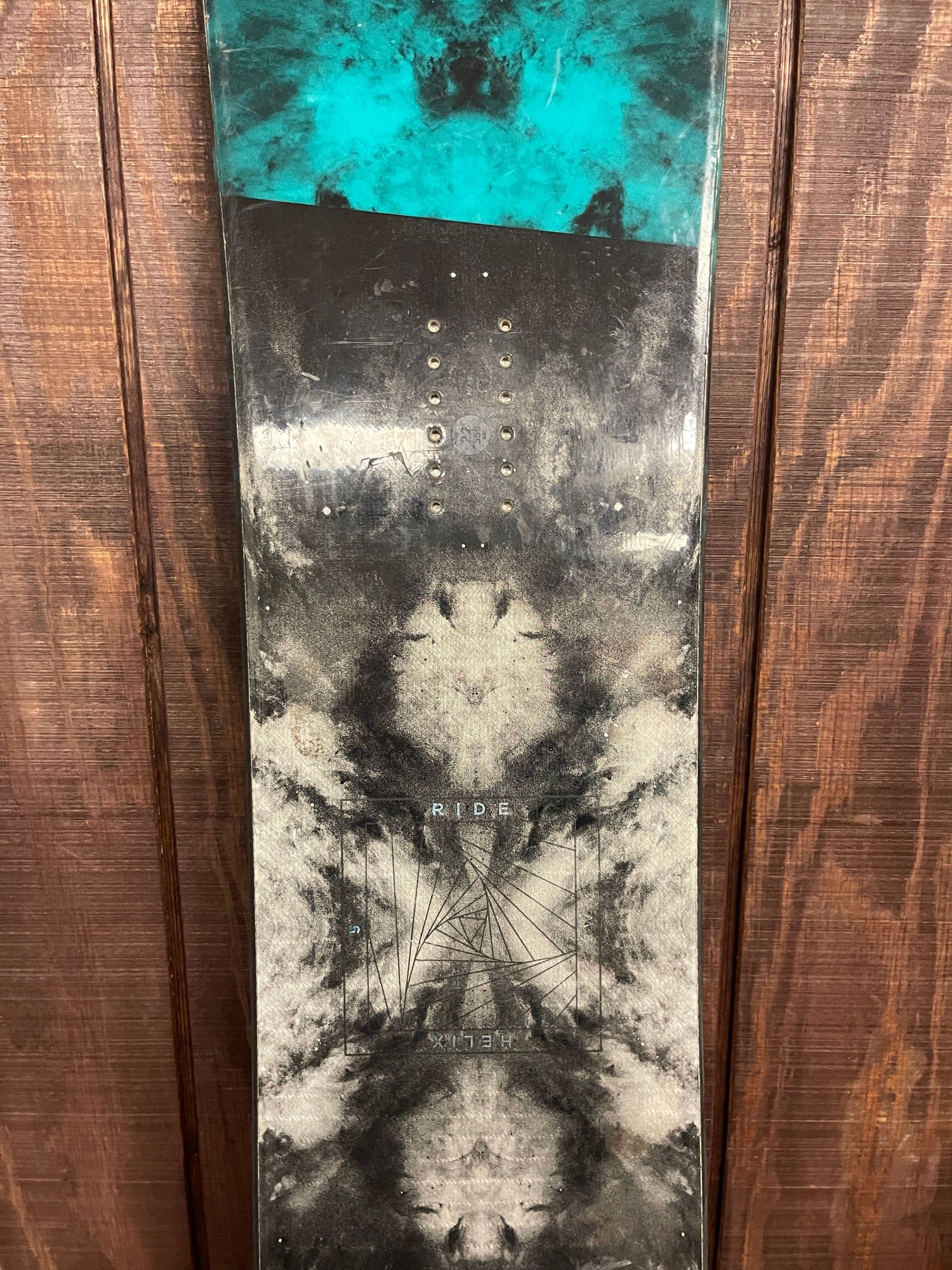 USED 2017 Ride Helix Snowboard 159cm WIDE