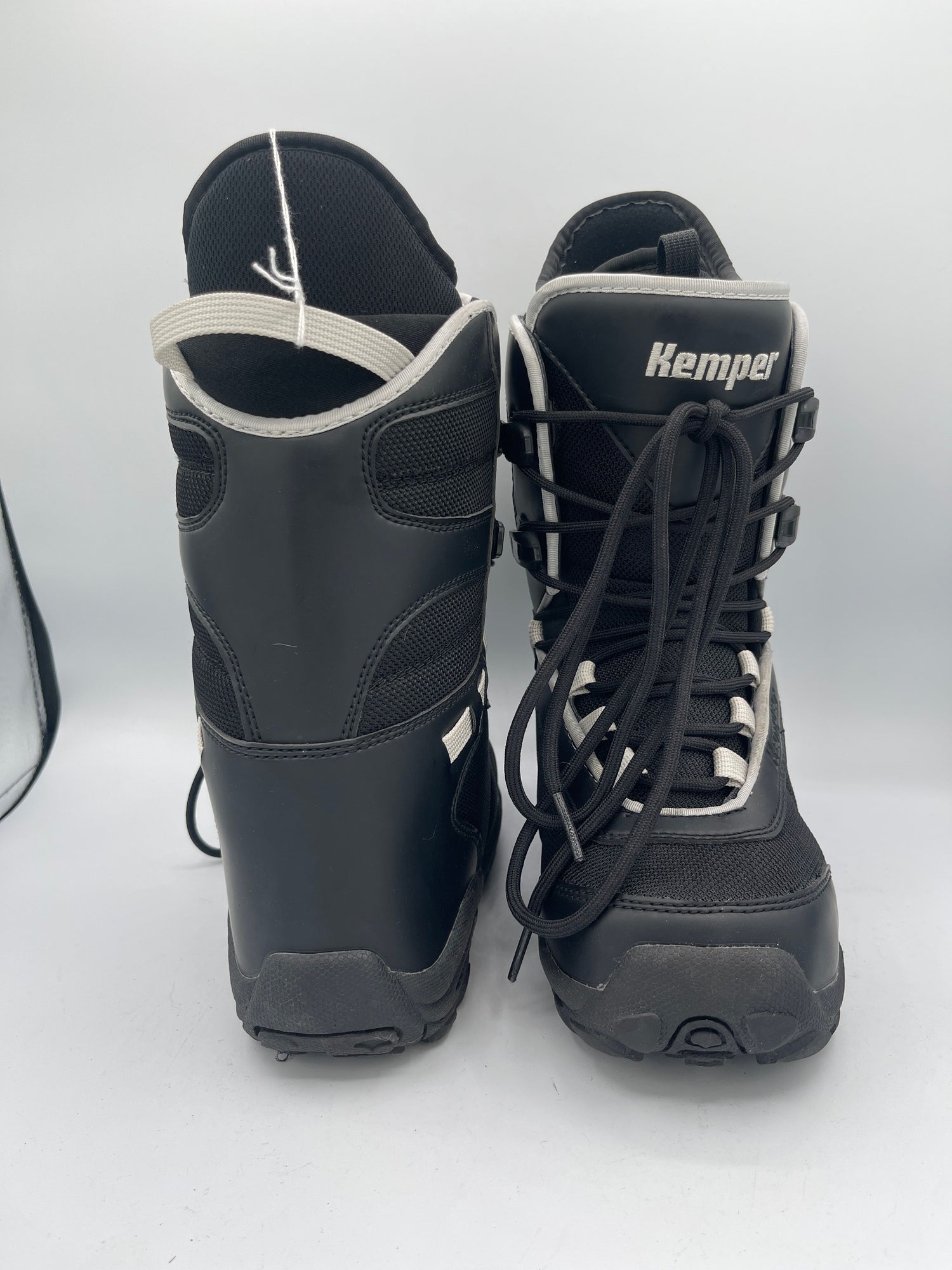 Kemper Women's Snowboard Boots - Size 5 FINAL SALE