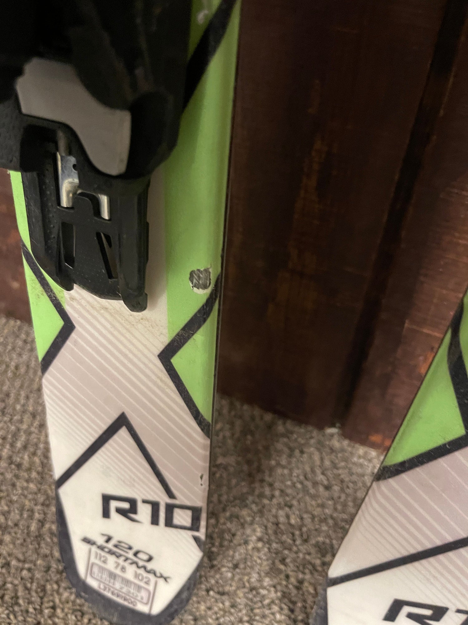 Used Salomon Short Max Skis + L10 Bindings, 120cm