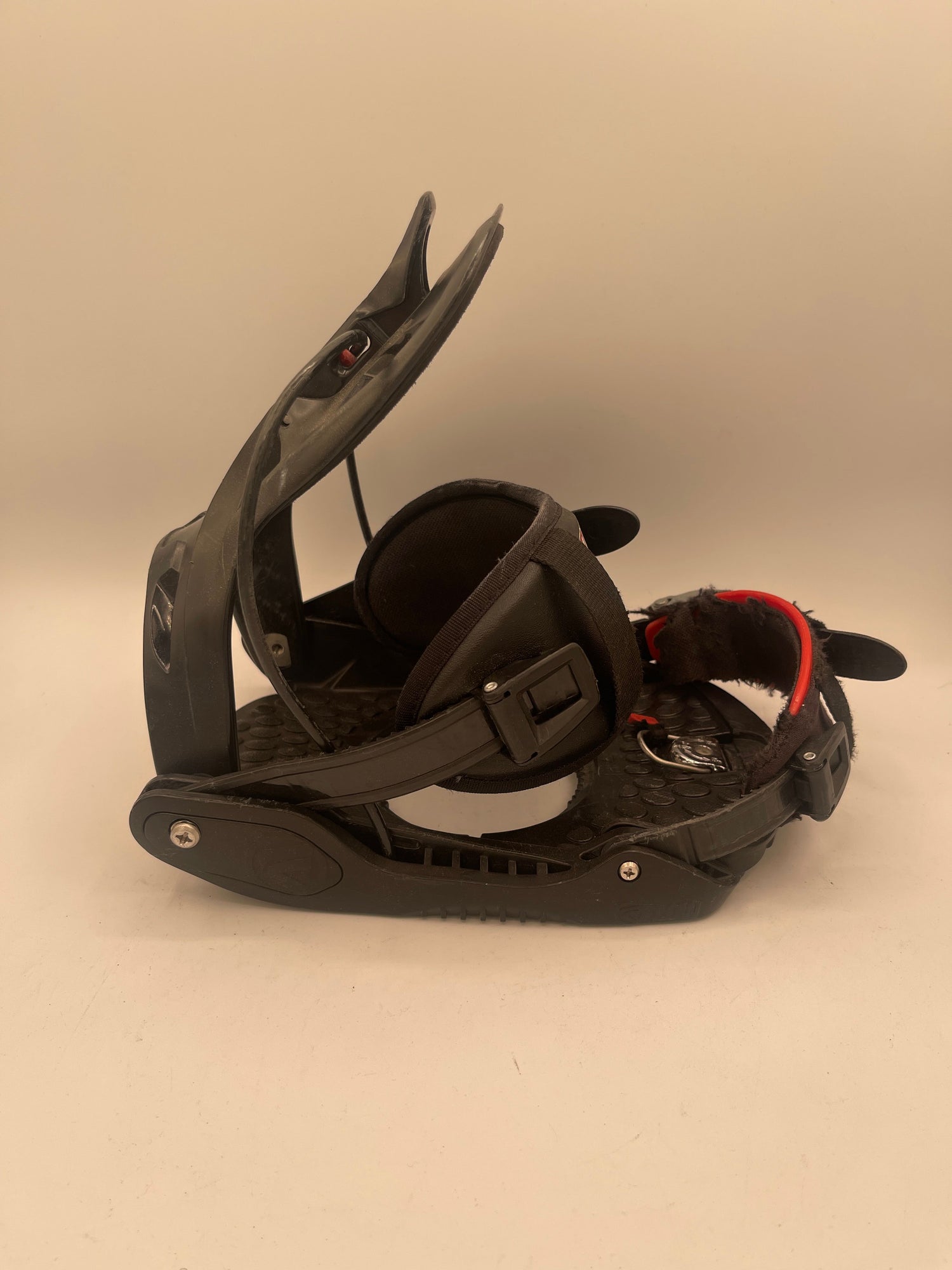 Flow Evolve Snowboard Bindings Used