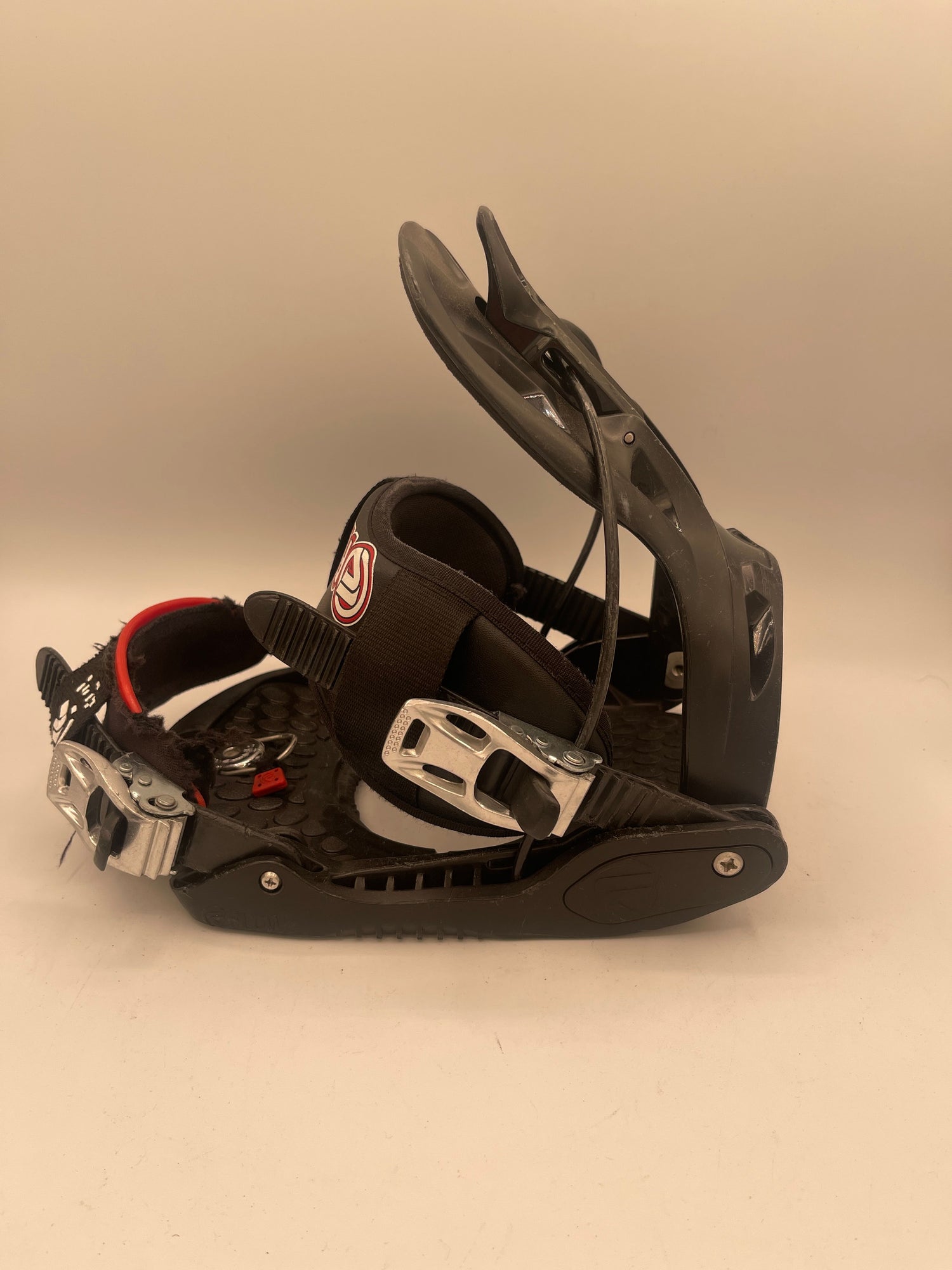 Flow Evolve Snowboard Bindings Used