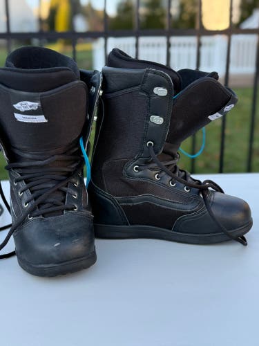 Vans Mantra Snowboard Boots - Used