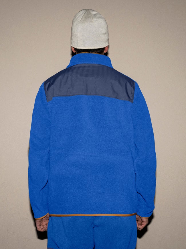 NEW Armada Ledger Fleece