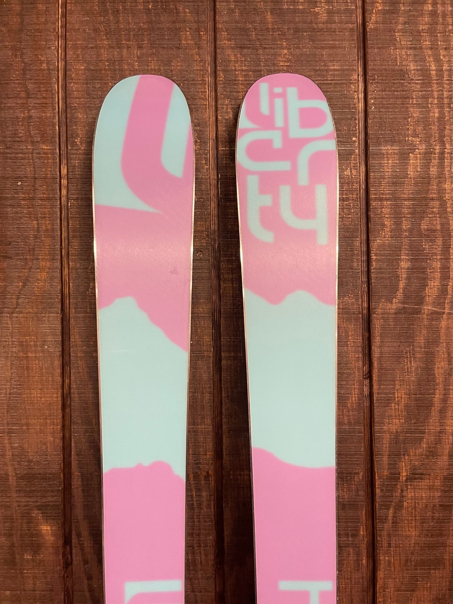New 2023 Liberty Genesis 90 Skis + Look NX11 Bindings (Boot size 23.5-26.5), 158cm