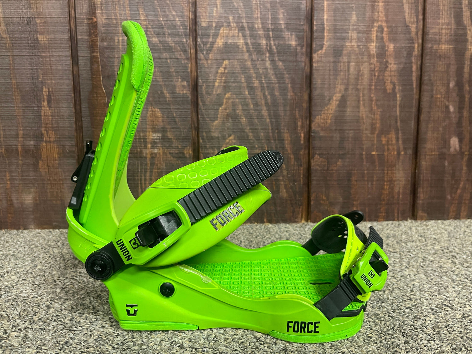 Union Force Snowboard Bindings, Size Large