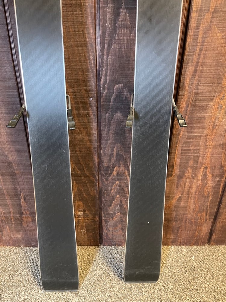 Fischer The Curv GT 85 Skis w/ Bindings - USED
