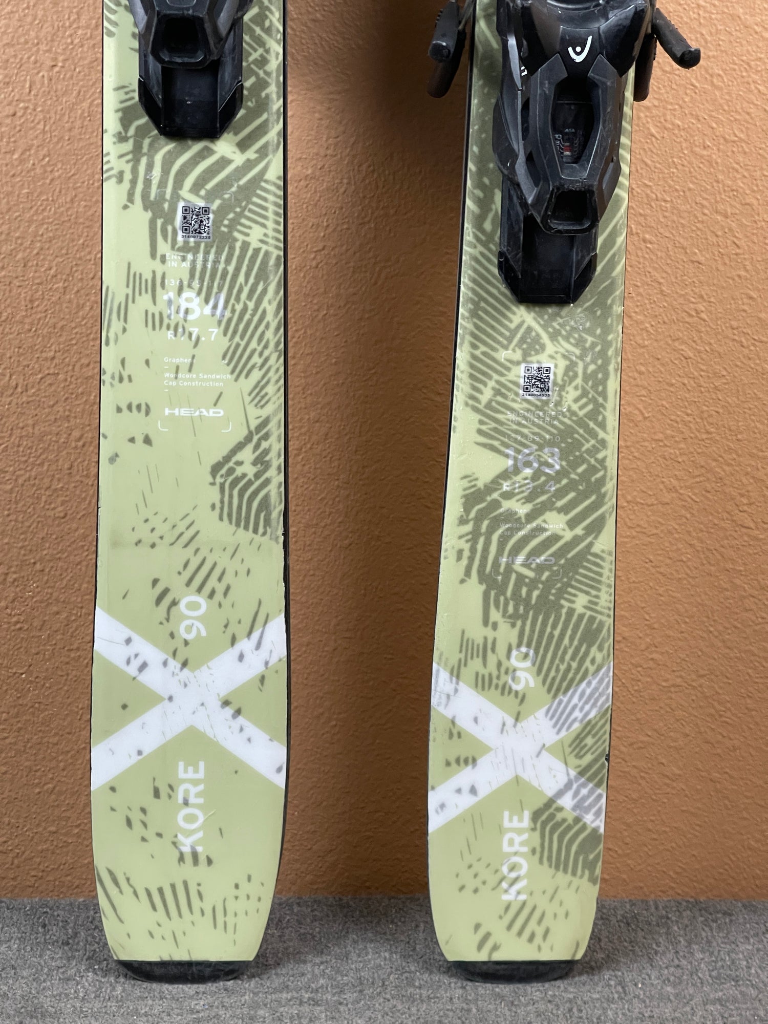 Used 2025 Head Kore 90 X Skis + PR11 Bindings