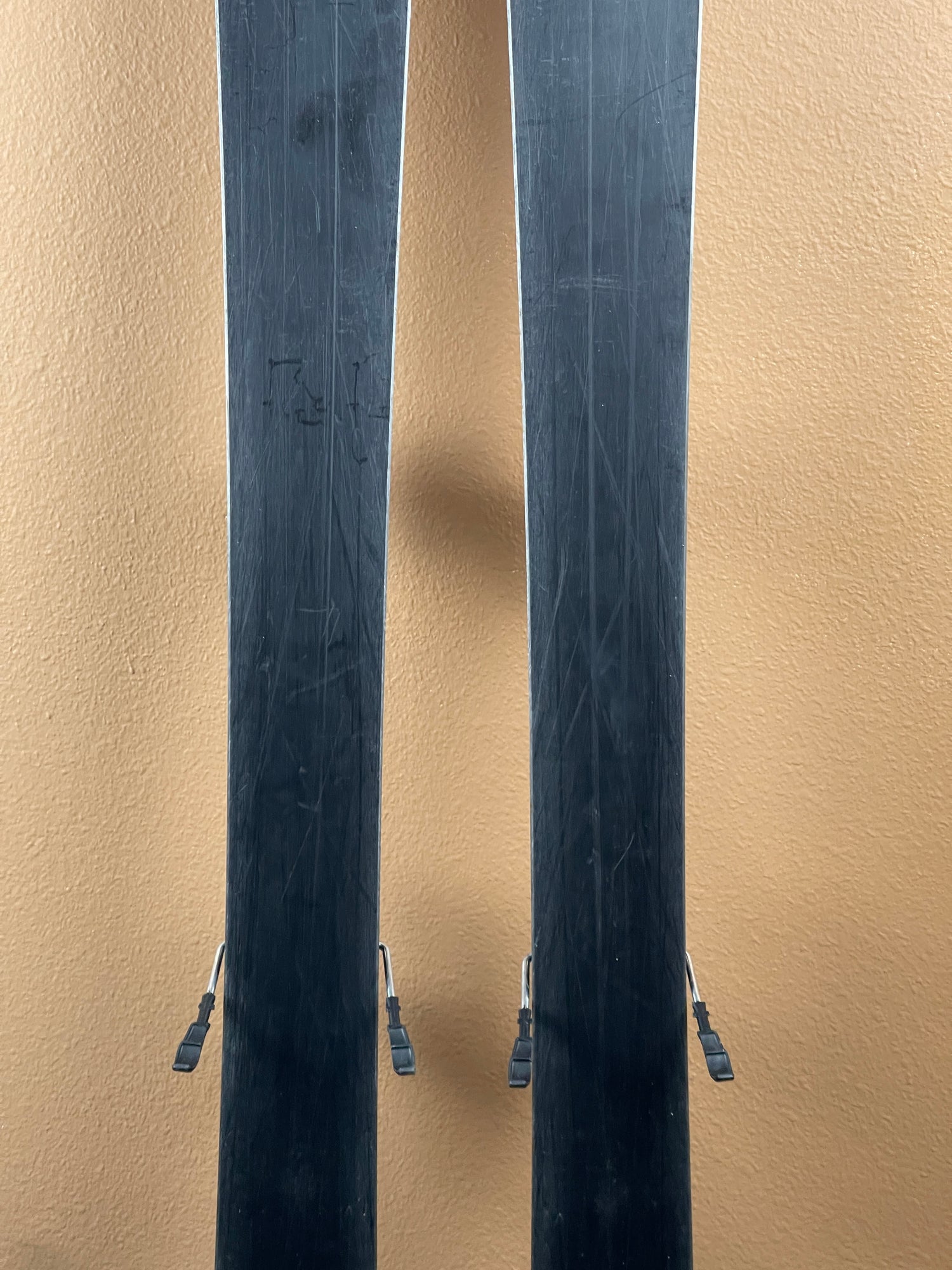 Used 2022 Volkl Blaze 94 + Marker Squire 11 Bindings