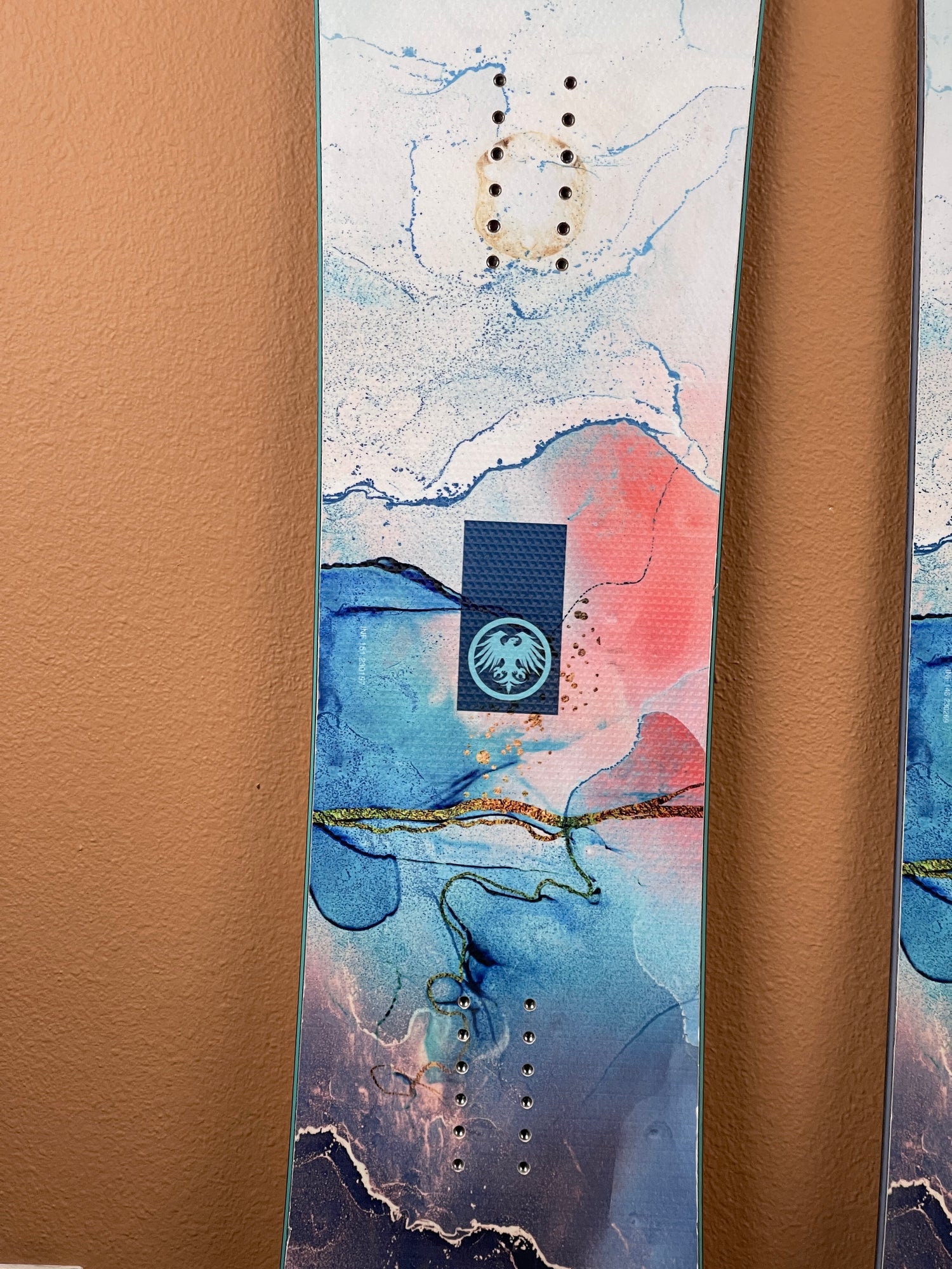 Used 2021 Never Summer Infinity Womens Snowboard