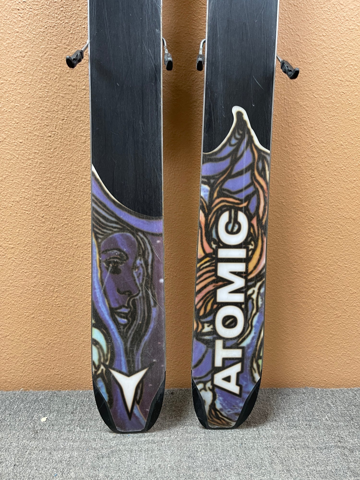 Used 2024 Atomic Bent Chetler 100 Skis + Strive Bindings