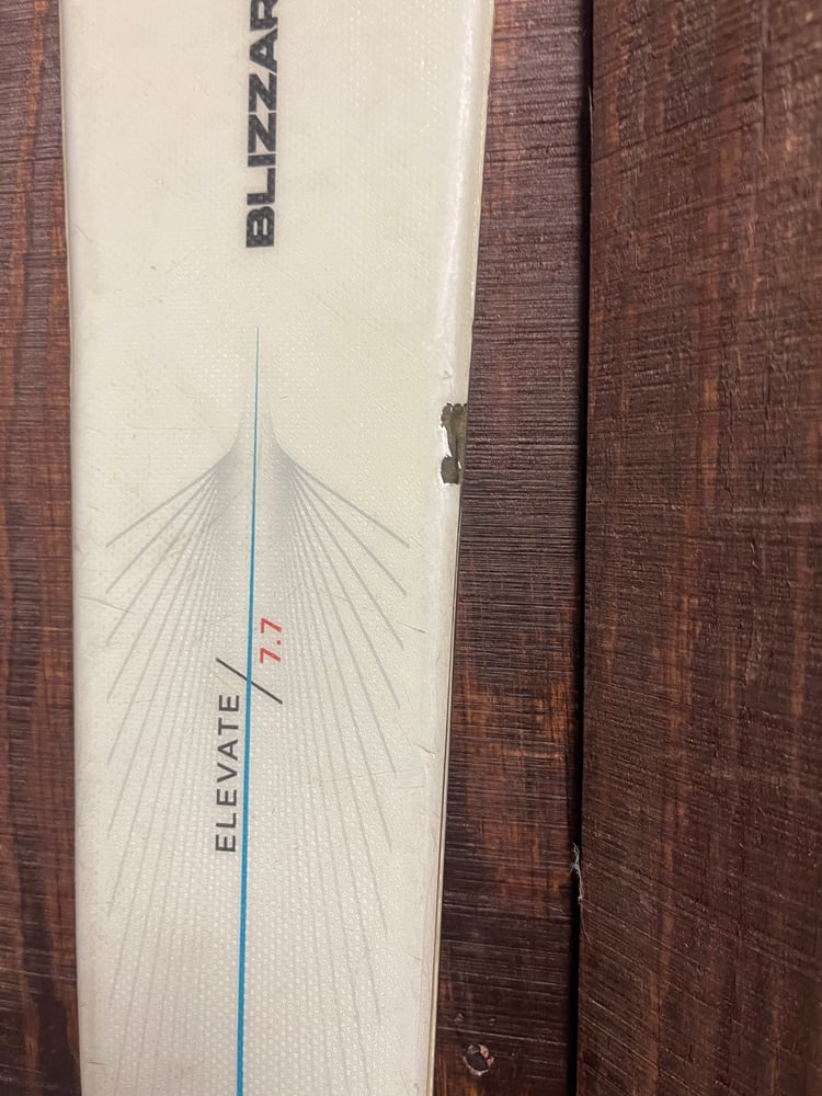 Blizzard Elevate 7.7 w/ Bindings