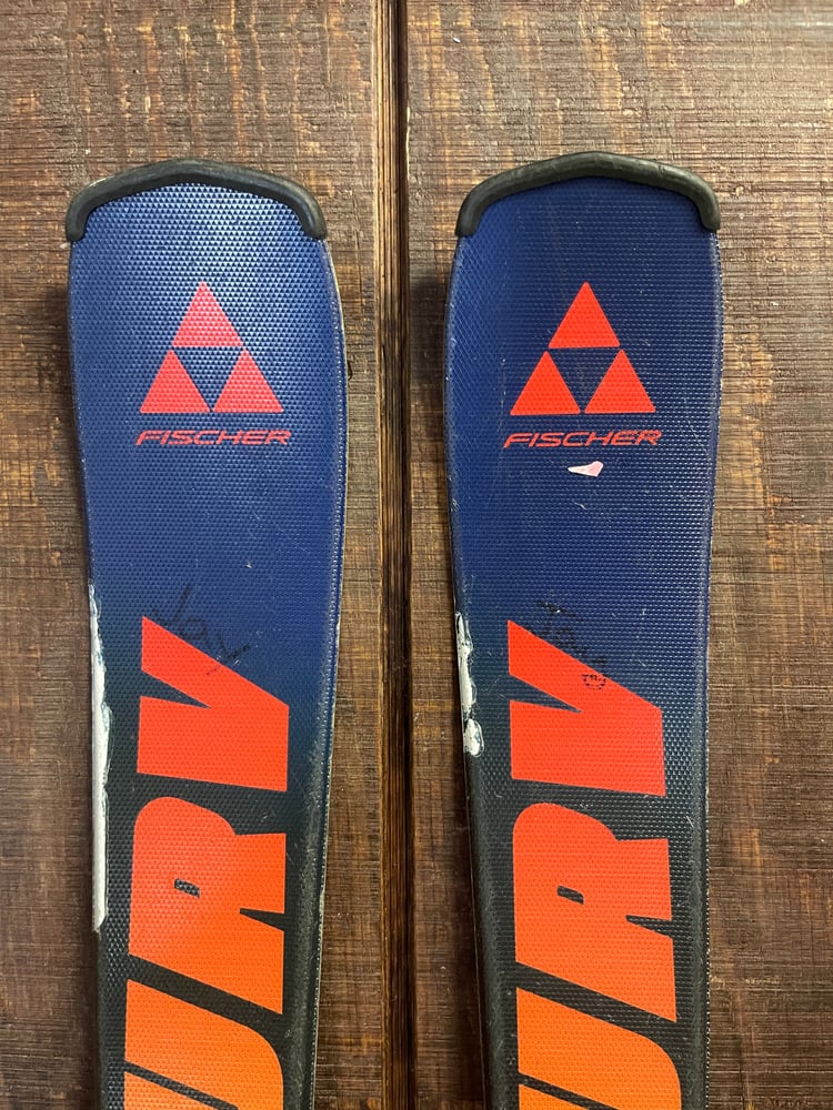 Fischer The Curv Kids Ski w/Bindings - USED