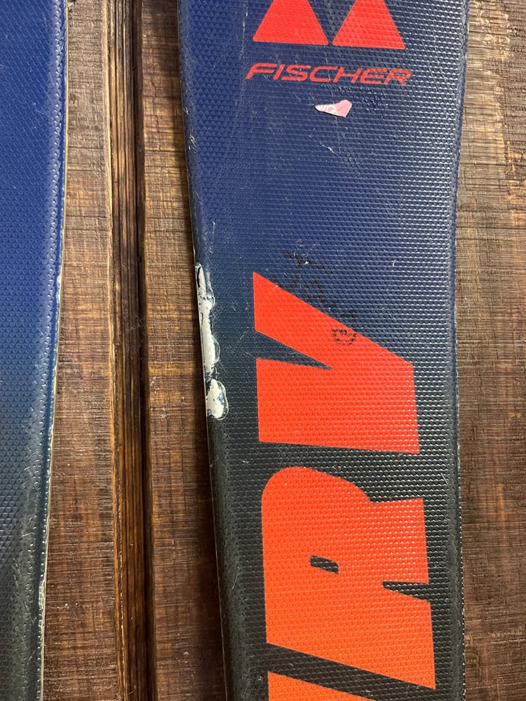 Fischer The Curv Kids Ski w/Bindings - USED