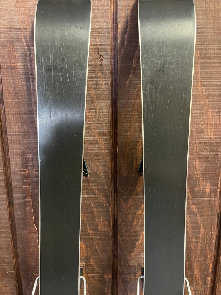 Salomon Race Jr. Kid's Skis w/Bindings - USED