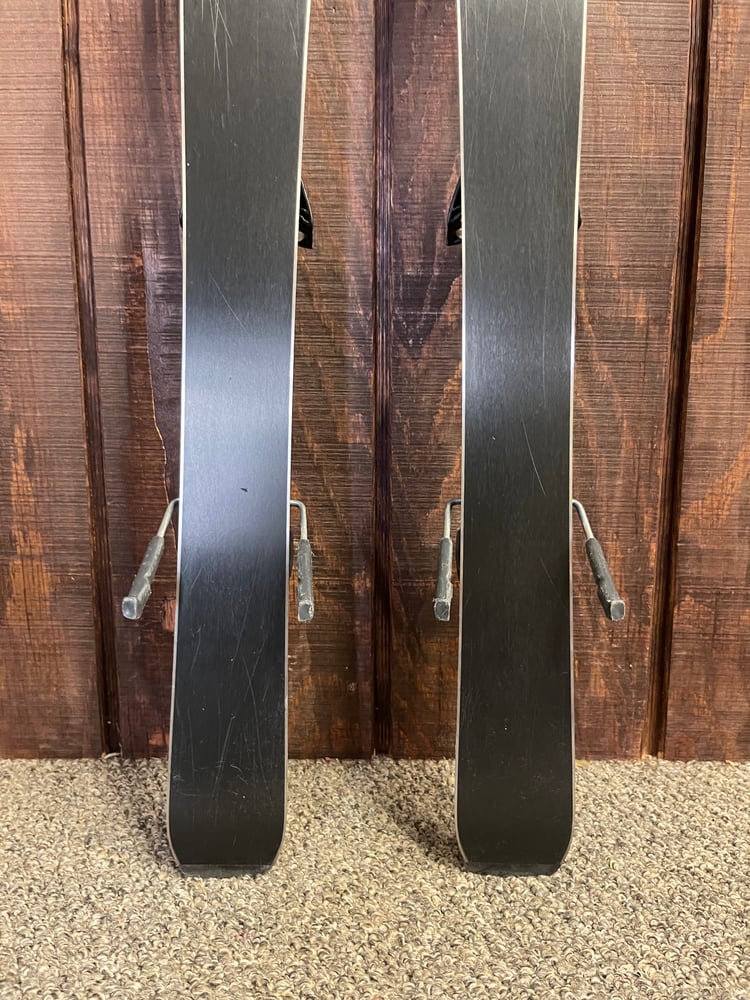 Salomon Race Jr. Kid's Skis w/Bindings - USED