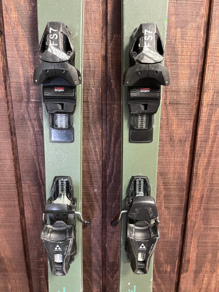 Fischer Ranger Team Kids Skis w/ Bindings - USED