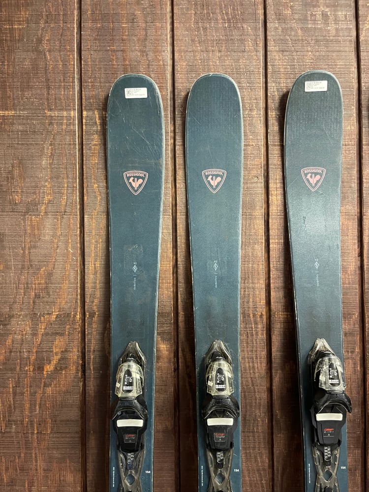 Rossignol Rallybird 92 Skis w/ Bindings - USED