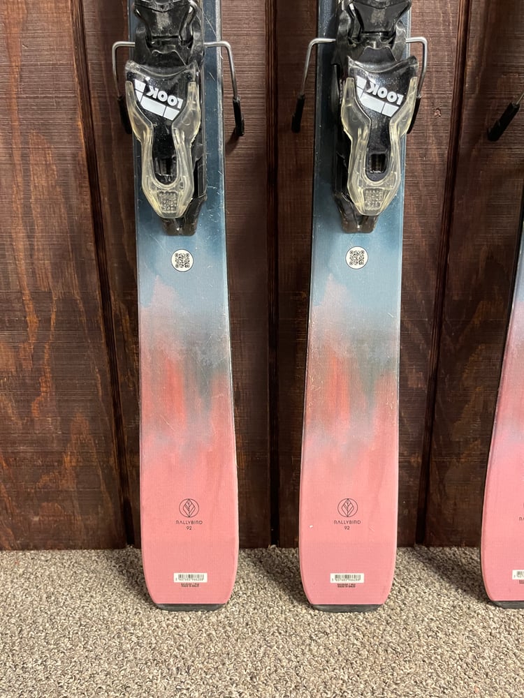 Rossignol Rallybird 92 Skis w/ Bindings - USED
