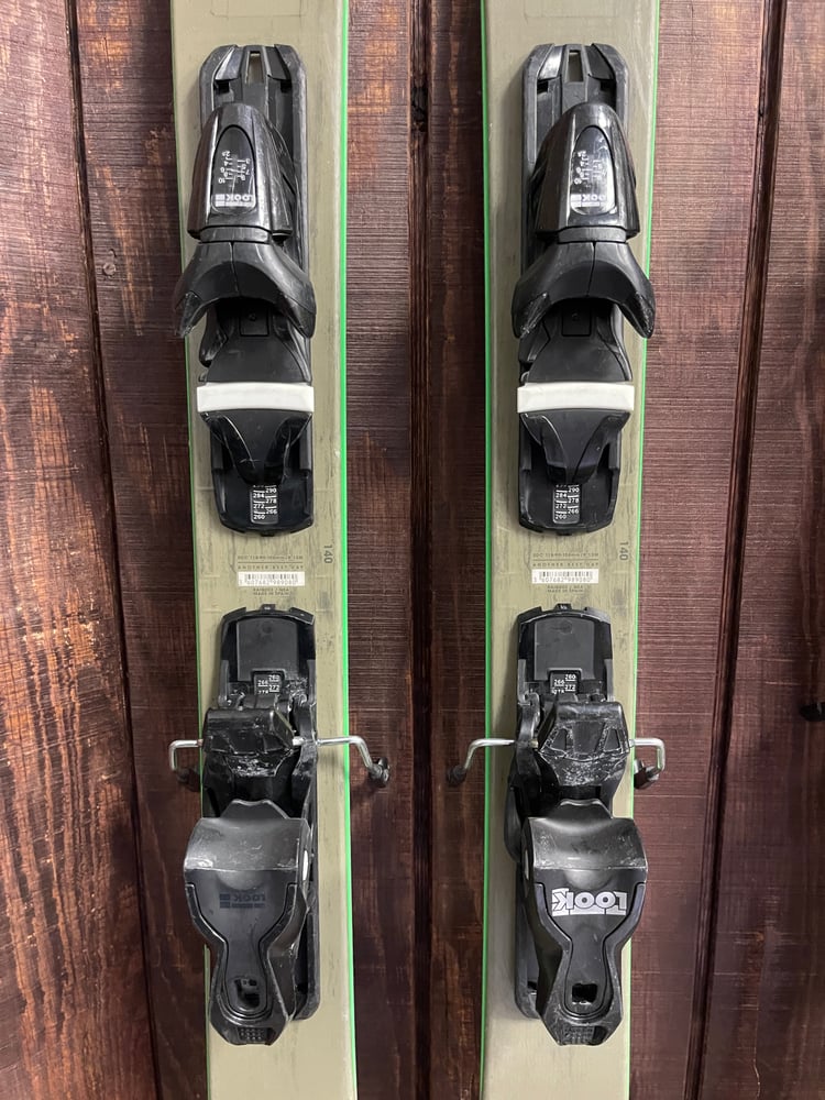 2020 Rossignol Smash 7 w/Bindings - USED