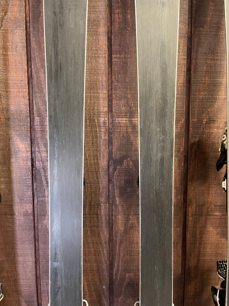 2021 Rossignol React 2 Skis w/ Bindings - USED