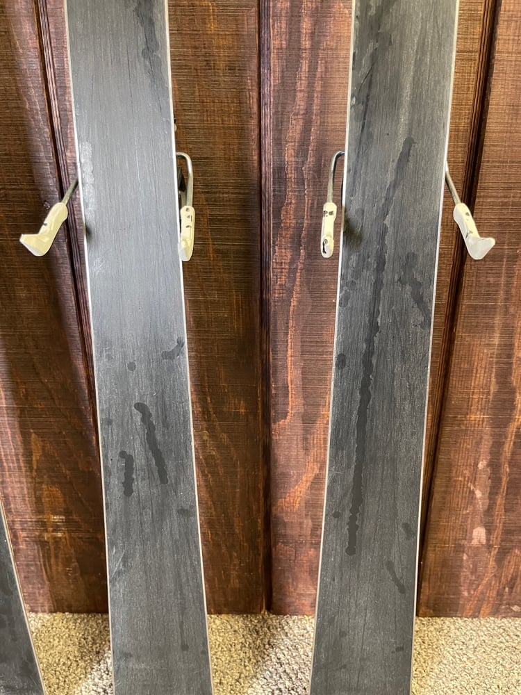 Used 2017 Pursuit 100 Ti Skis + Lithium 10 Bindings