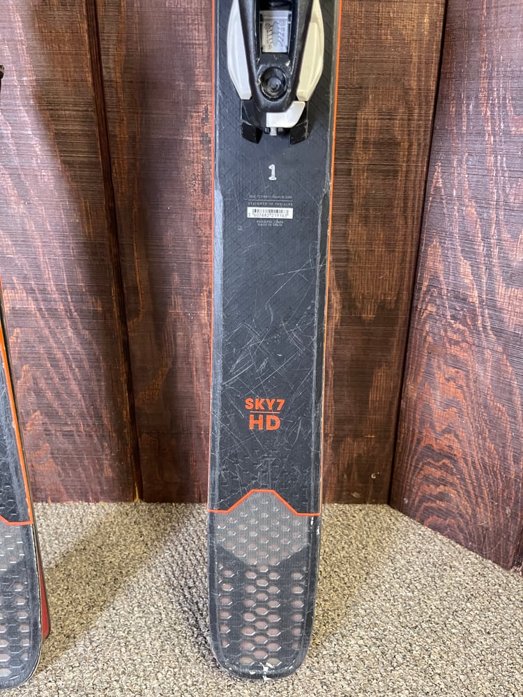 Rossignol Sky 7 HD Skis w/ Bindings - USED