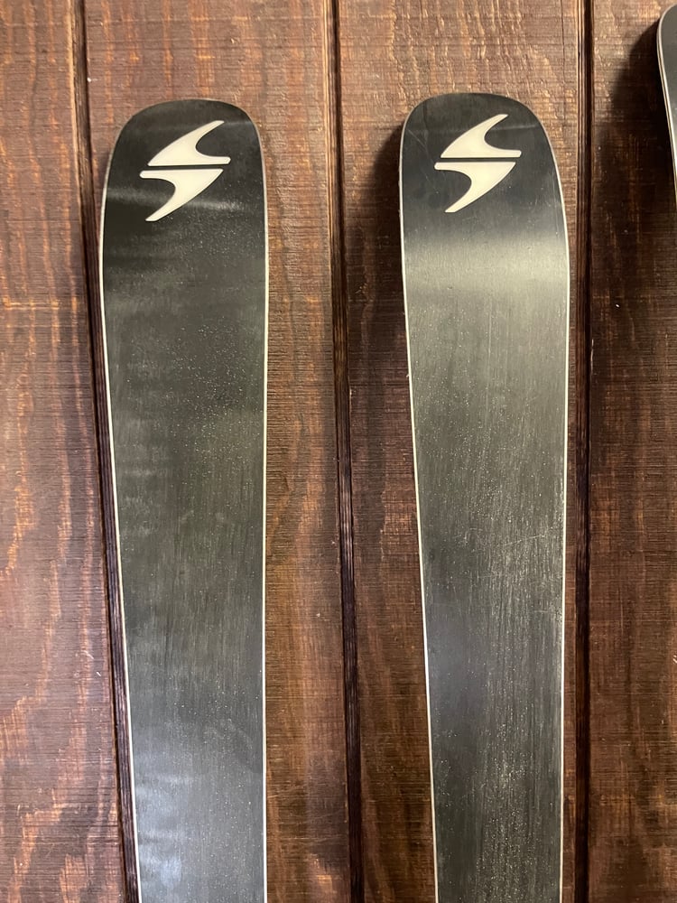 Blizzard Brahma 88 Skis w/ Bindings - Used - Image 27