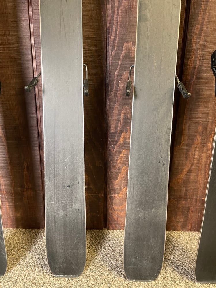 Atomic Maven 86 Skis w/ Bindings - Used - Image 19