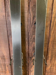Atomic Cloud Q8 Skis w/ Bindings - Used - Image 9
