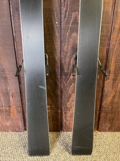 Atomic Cloud Q8 Skis w/ Bindings - Used - Image 8
