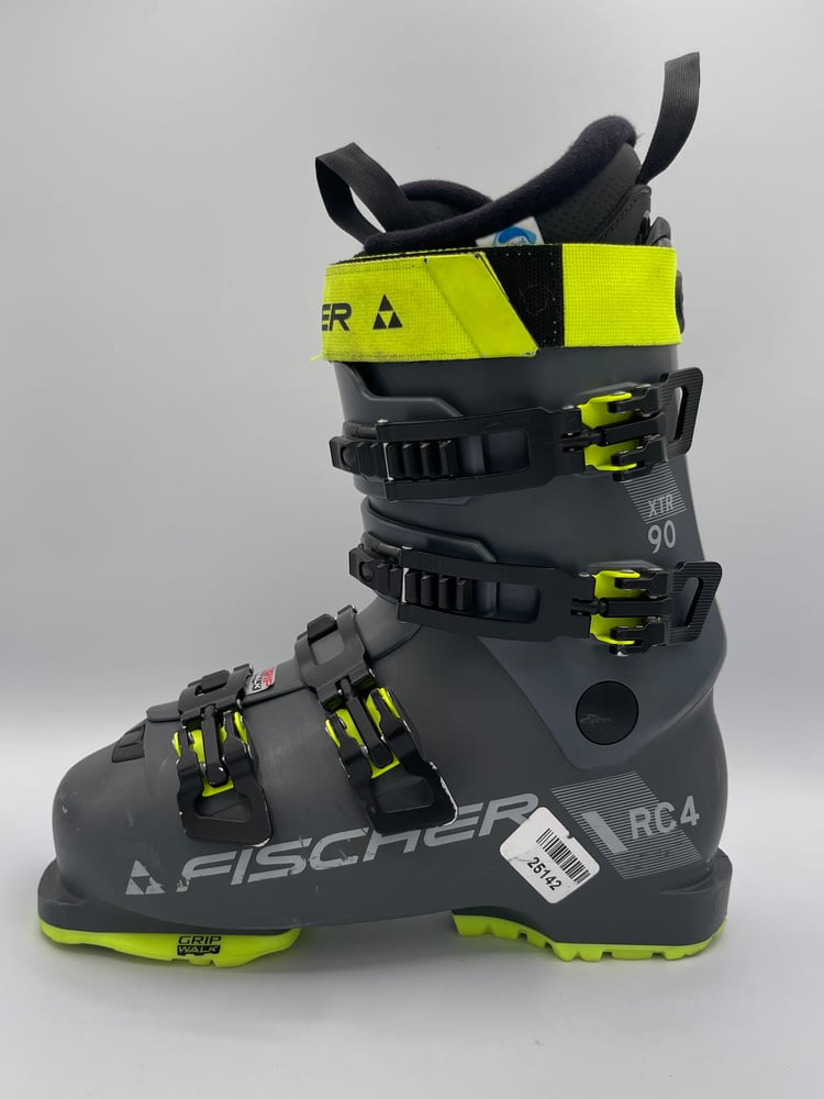 Fischer RC4 XTR 90 GW Ski Boots - USED