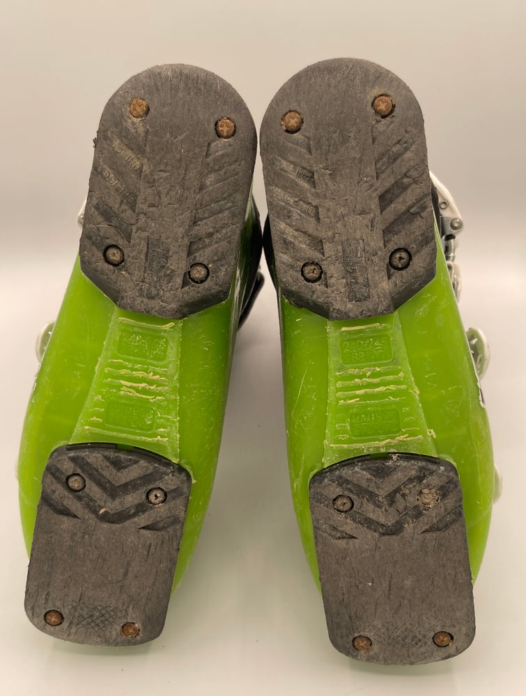 Nordica Patron Team Kids Ski Boots - USED