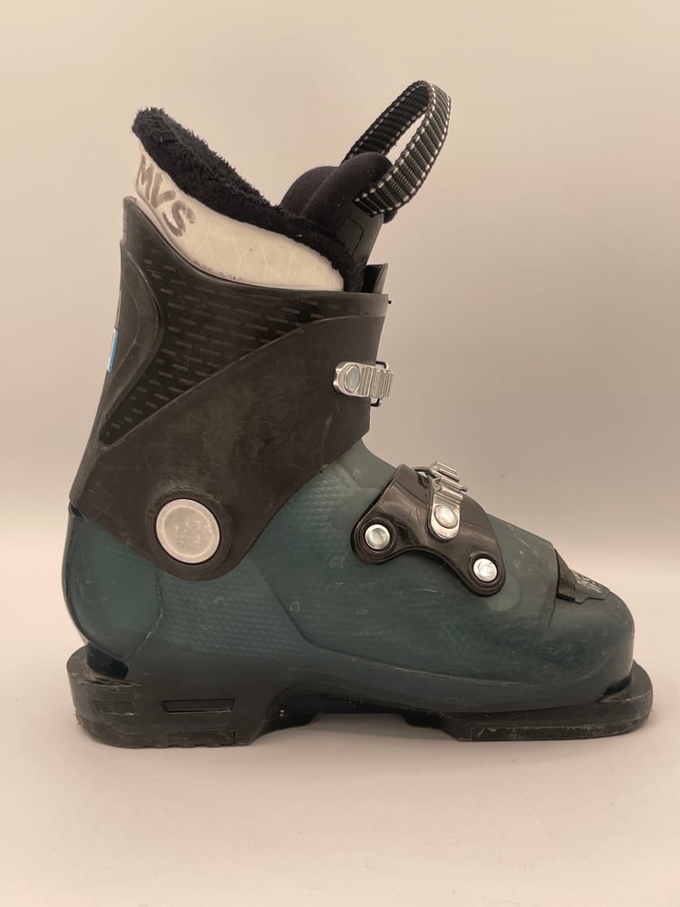 T2 Kids Ski Boots - Used - Image 2