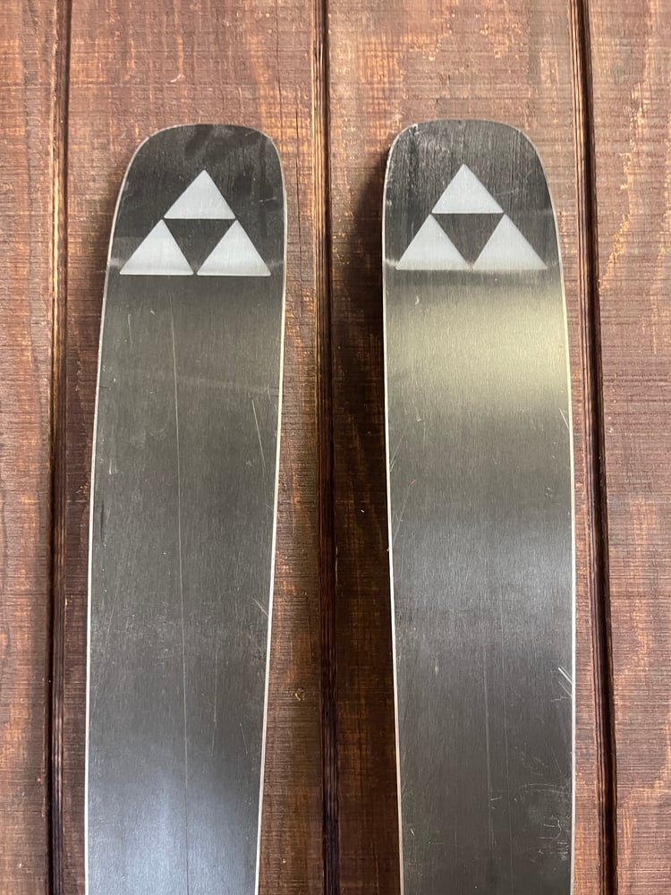 2025 Fischer Ranger 90 Skis w/Bindings - USED