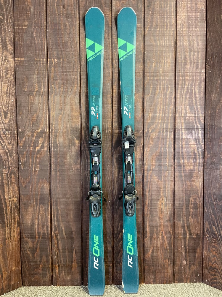 Fischer RC One 77 XTR Skis w/ Bindings - USED