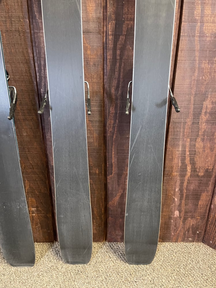 Salomon QST 92 Skis w/ Bindings - USED