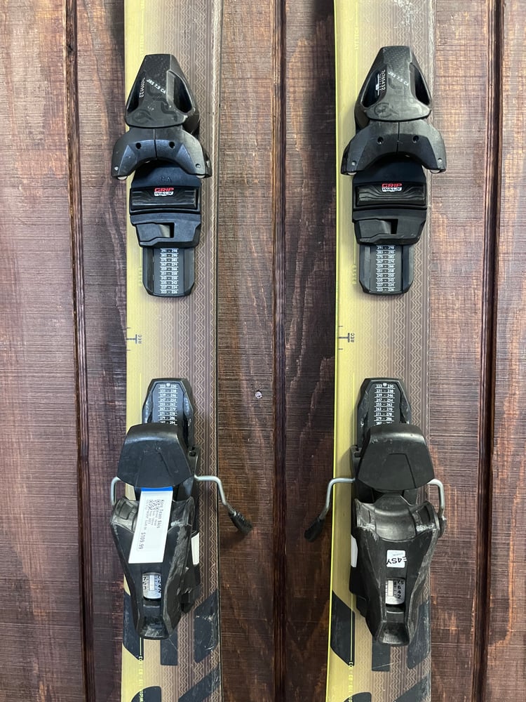 2023 Head Kore Team Skis w/ Bindings - Used