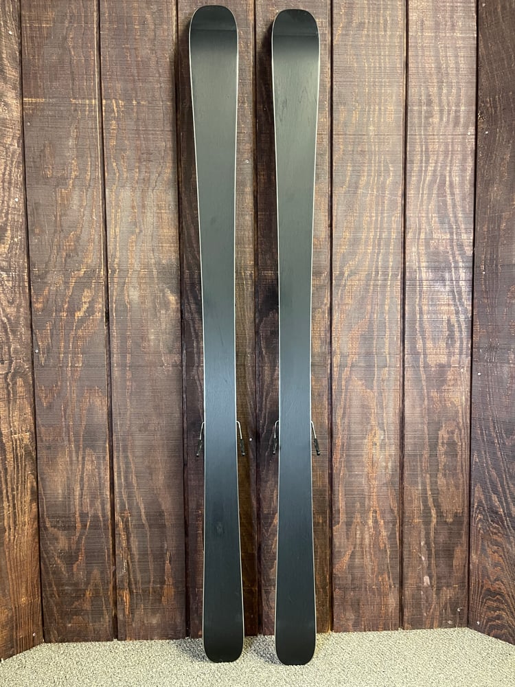 2022 Atomic Maverick 83 Skis w/ Bindings - Used