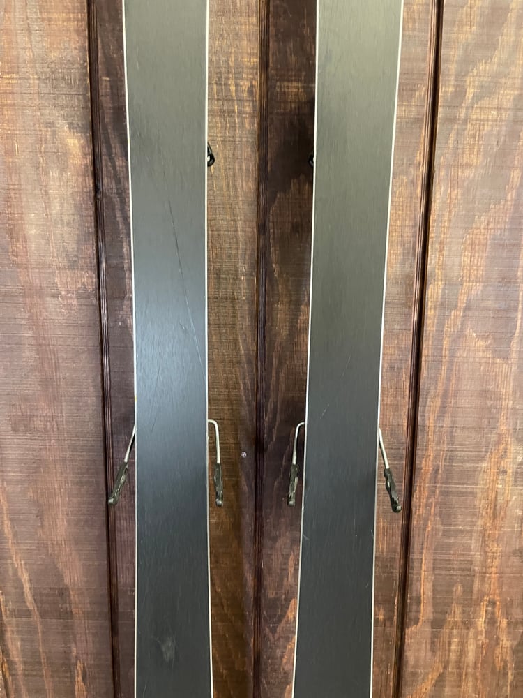 2022 Atomic Maverick 83 Skis w/ Bindings - Used