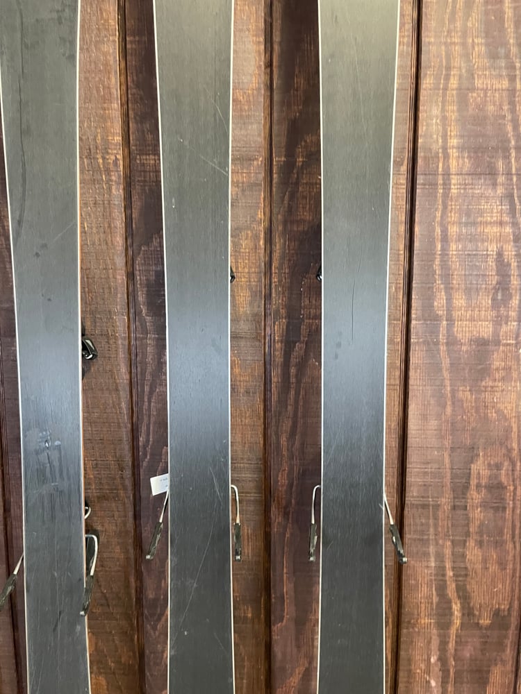 2025 Atomic Maverick 84 Skis w/ Bindings - Used