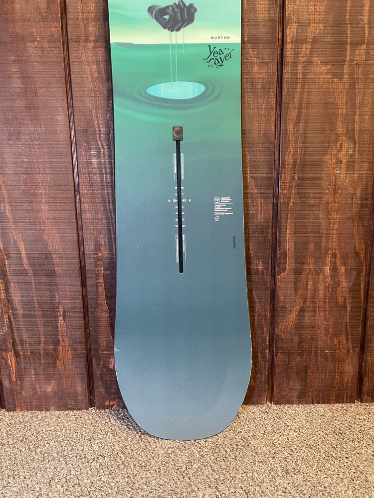 2025 Burton Yeasayer Flying V Snowboard - USED